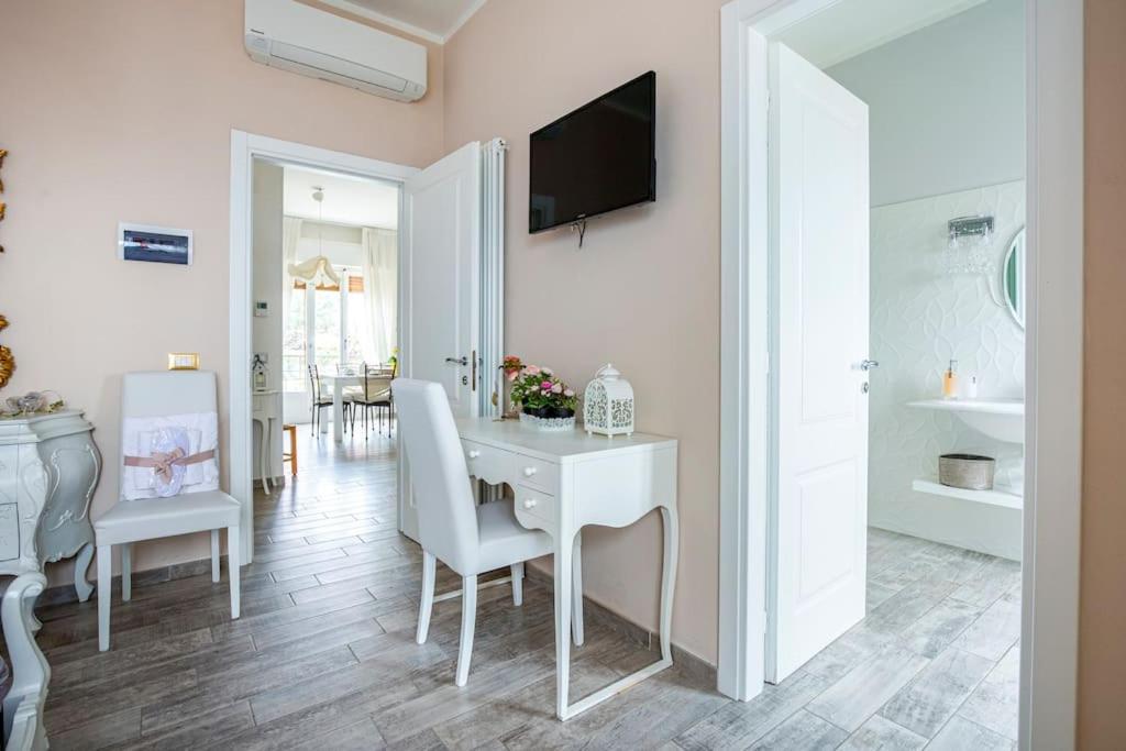 Annali Casa Vacanze - Shabby Style Nella Natura La Spezia Exterior photo